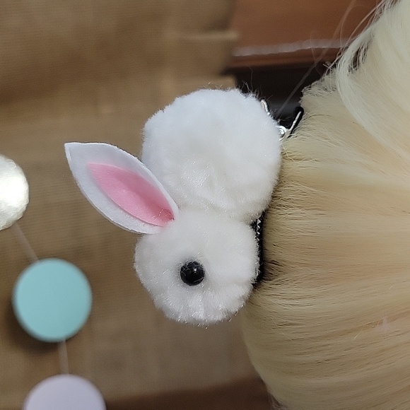 BUNNY HAIR CLIPS, SET OF TWO - Picture 6 of 9